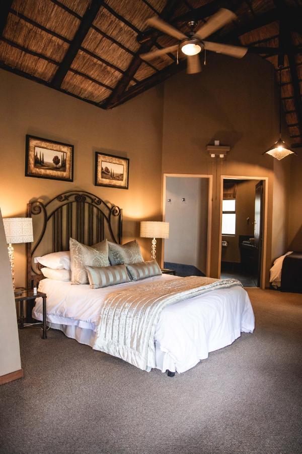 Bass Lake Country Lodge Pretoria-Noord Exteriör bild