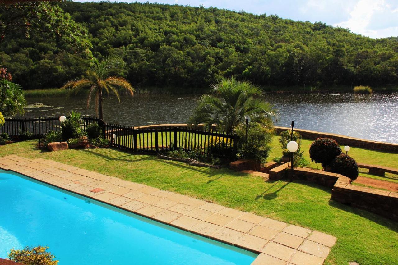 Bass Lake Country Lodge Pretoria-Noord Exteriör bild