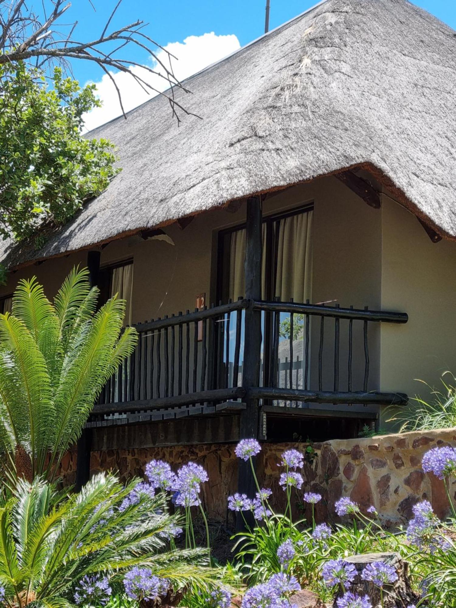 Bass Lake Country Lodge Pretoria-Noord Exteriör bild